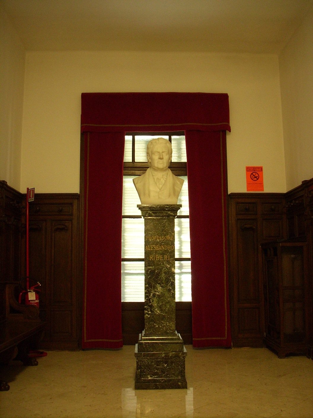 Alessandro Riberi s bust, Accademia di Medicina, Turin, Italy (1).JPG